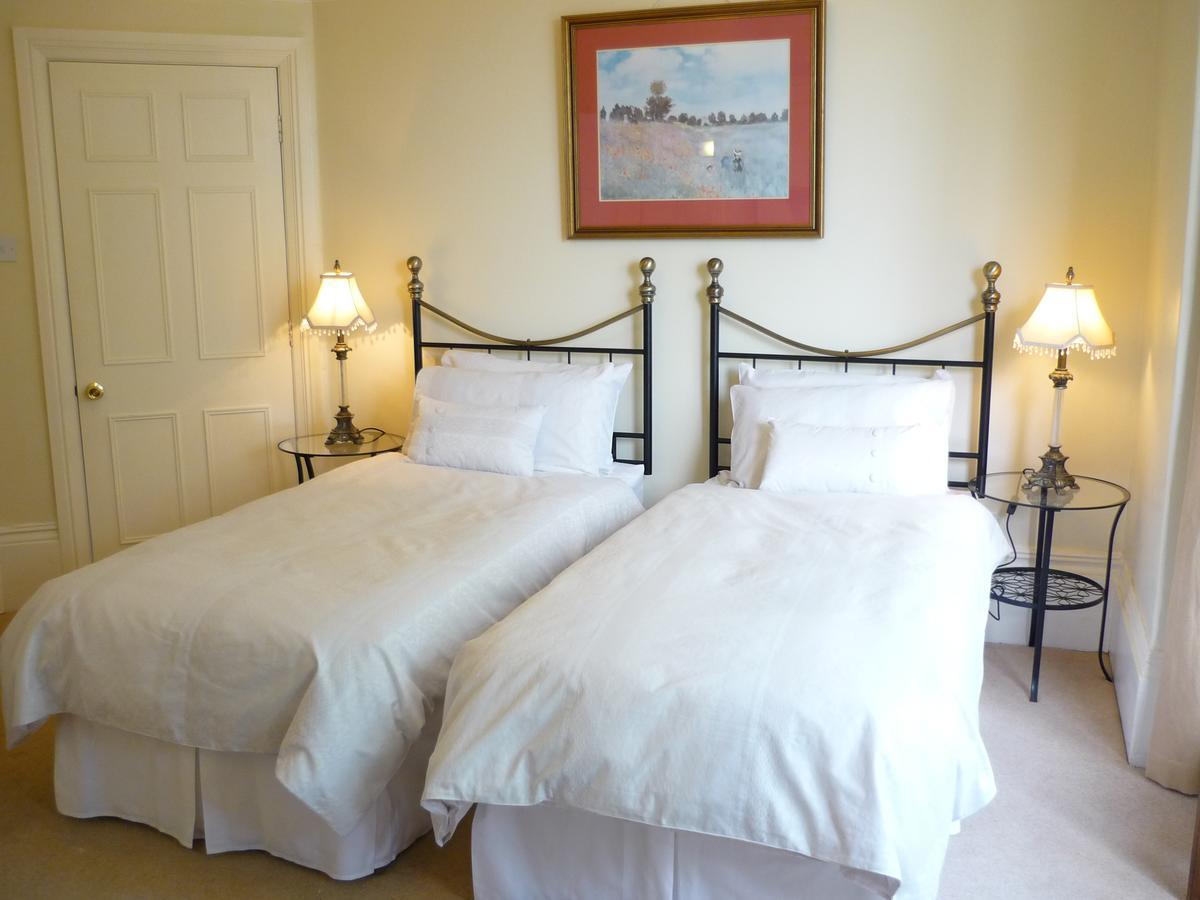 Alpine Lodge Guest House 巴克斯顿 外观 照片