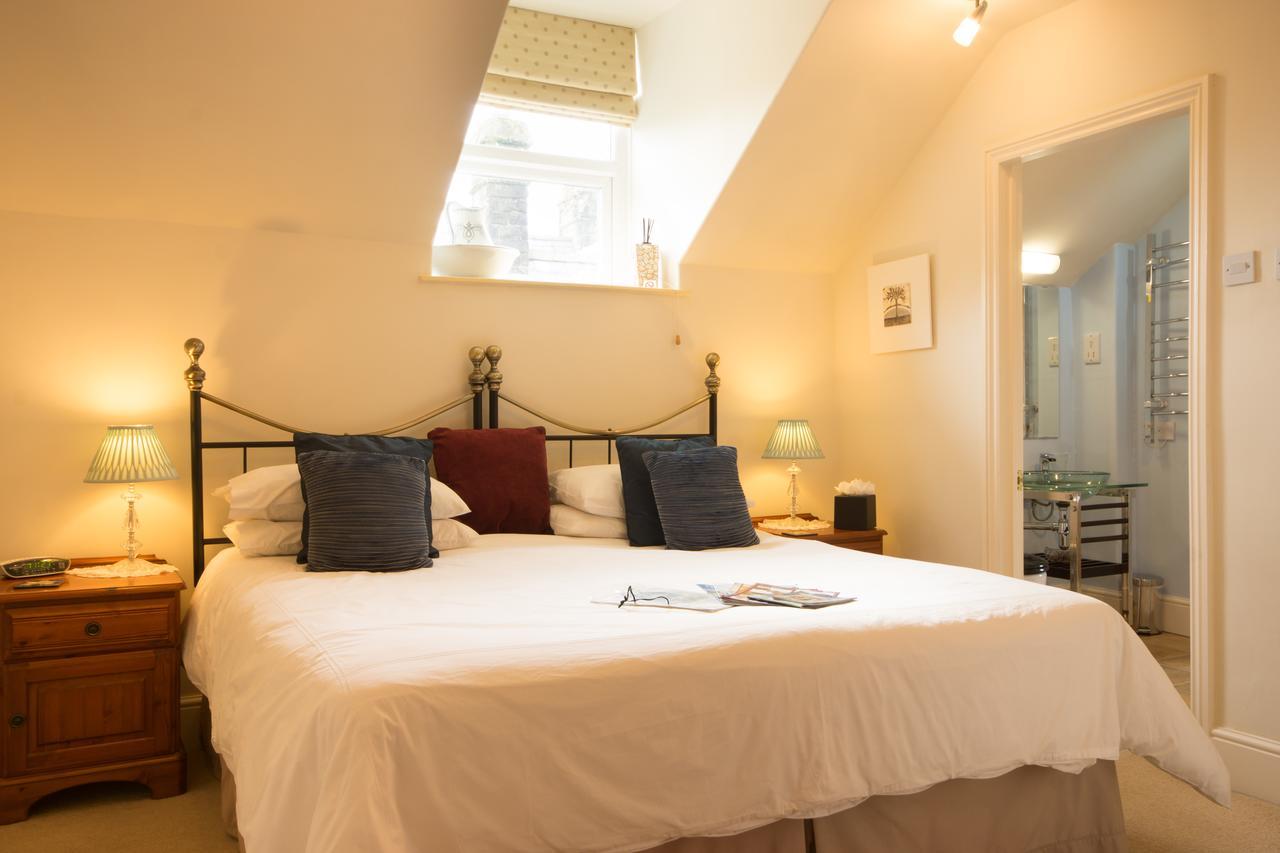 Alpine Lodge Guest House 巴克斯顿 外观 照片