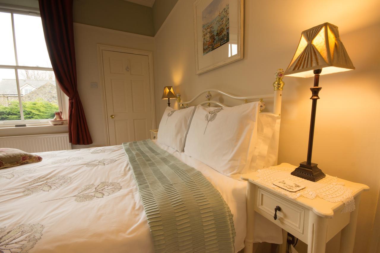 Alpine Lodge Guest House 巴克斯顿 外观 照片