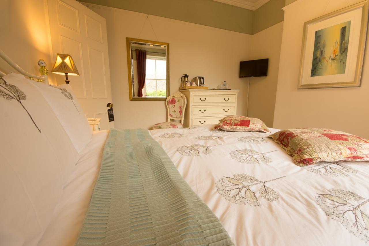 Alpine Lodge Guest House 巴克斯顿 外观 照片
